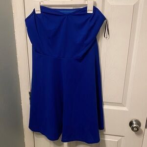 Chic Royal Blue Sweetheart Neckline Strapless Dress